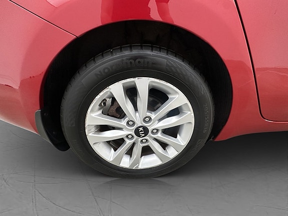 Kia Ceed 29 of 30