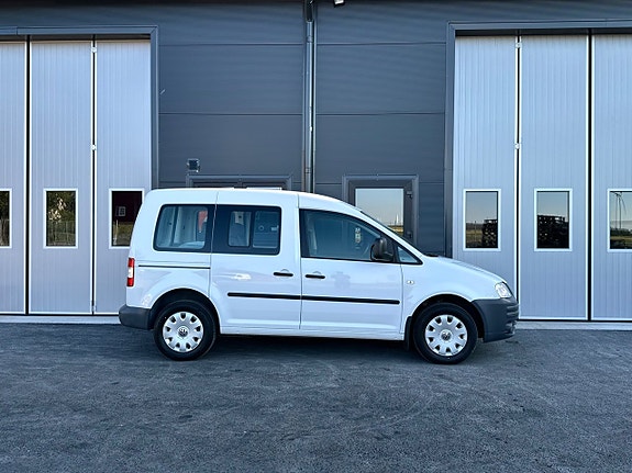 Volkswagen Caddy 4 of 5