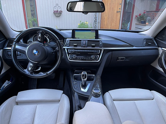 BMW 428i 3 of 4