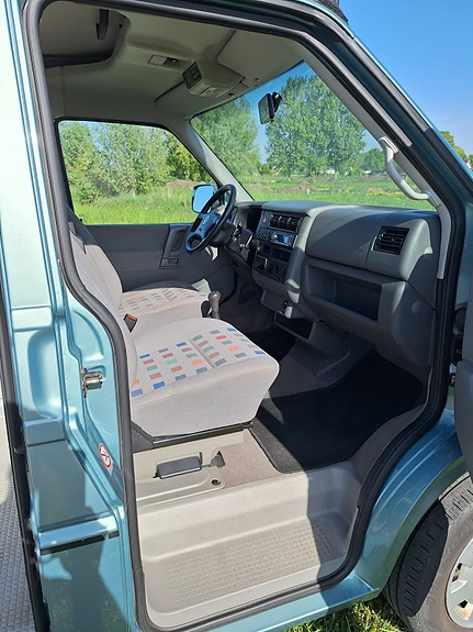 Volkswagen California 7 of 7