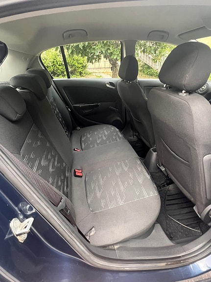 Opel Corsa 6 of 12