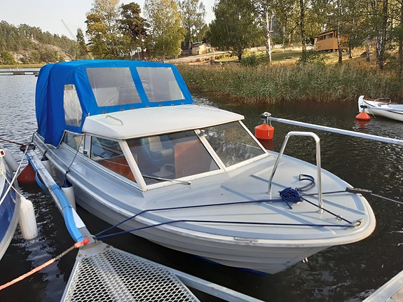 Draco 2000HT daycruiser (trailer finns) - säljs billigt pga flytt 2 of 5