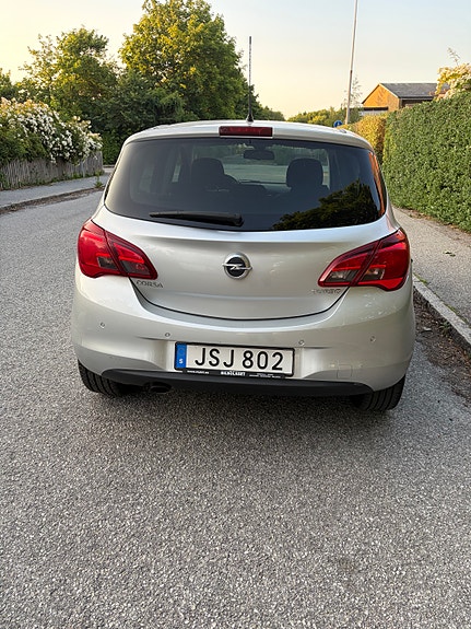 Opel Corsa 2 of 5