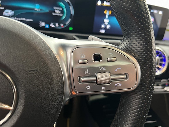 Mercedes-Benz A250 20 of 30