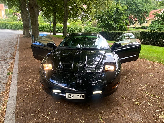 Pontiac Firebird 11 of 15