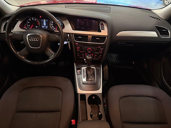 Audi A4 14 of 25