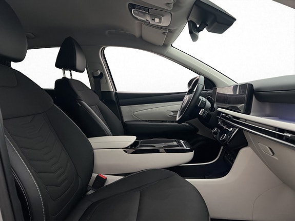 Hyundai Tucson 15 of 30