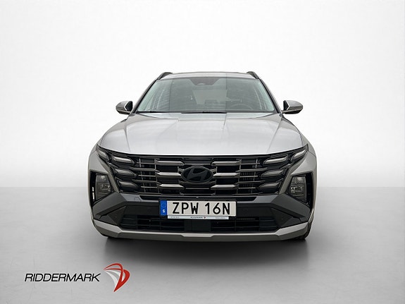 Hyundai Tucson 2 of 5