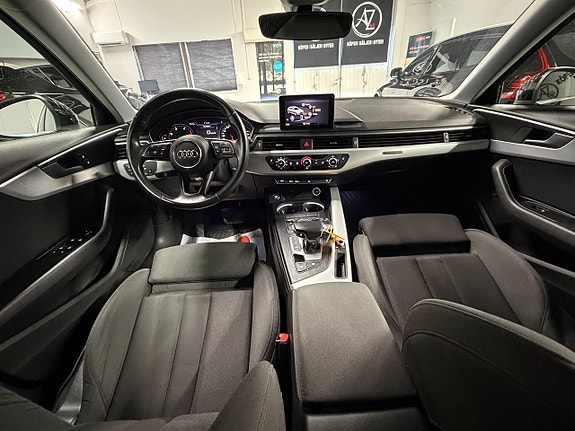 Audi A4 11 of 27