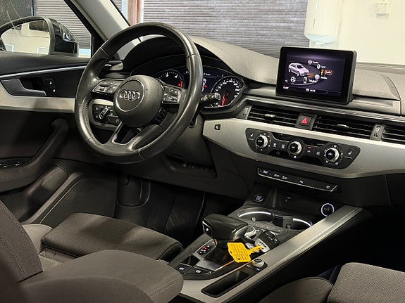 Audi A4 18 of 27