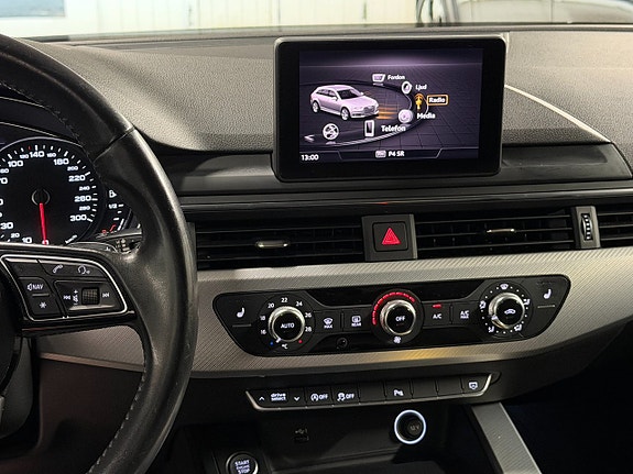 Audi A4 15 of 27