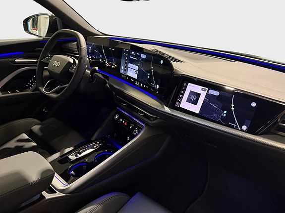 Audi Q5 6 of 8