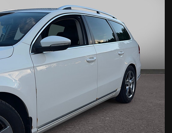 Volkswagen Passat 3 of 5