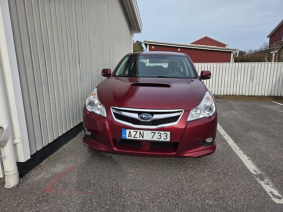 Subaru Legacy 2 of 2