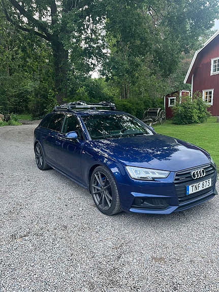 Audi A4 3 of 5