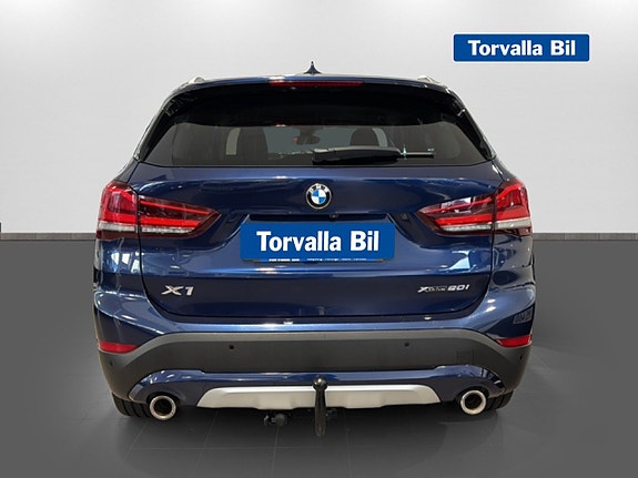 BMW X1 4 of 5