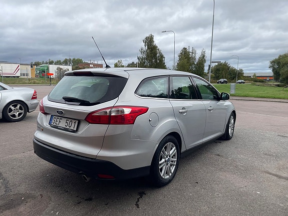 Ford Focus 5 of 15