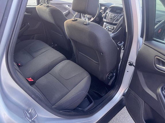 Ford Focus 15 of 18