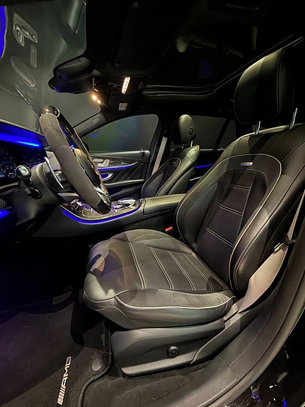 Mercedes-Benz AMG GT Roadster 10 of 21