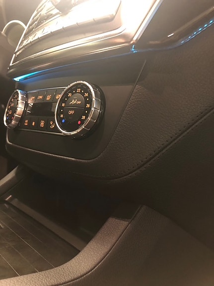 Mercedes-Benz GL63 10 of 15