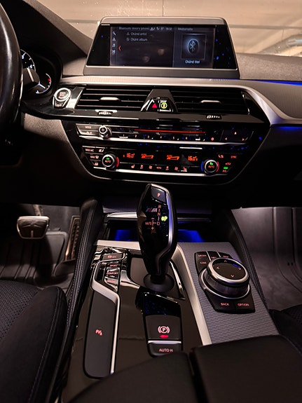 BMW 520d 11 of 18
