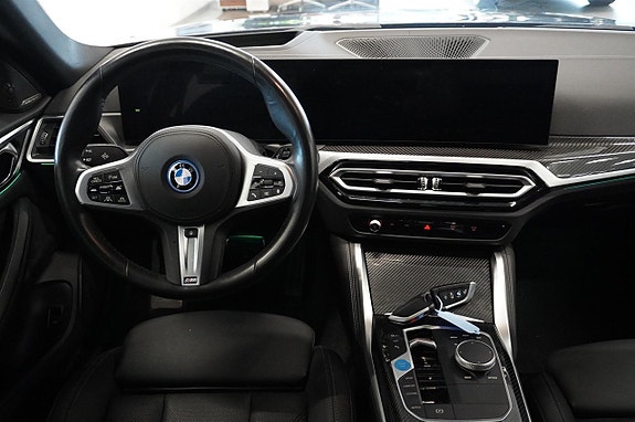 BMW i4 2 of 5