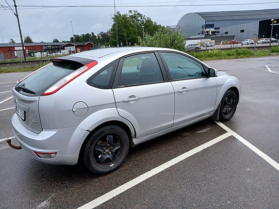 Ford Focus 5 of 5