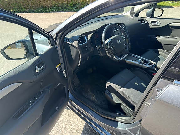 Citroen C4 5 of 5