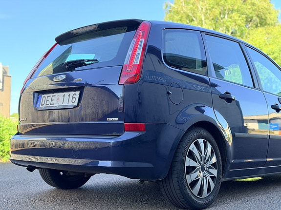 Ford C-Max 19 of 25