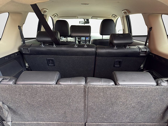 Mitsubishi Outlander 19 of 30