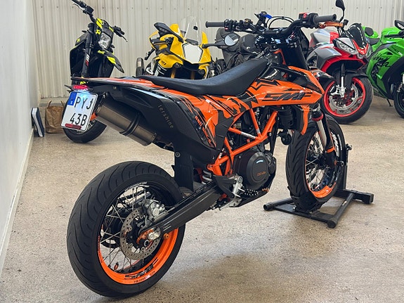 KTM 690 SMC R | Wings | Quickshift | Powerparts | SMF | 75hk 4 of 5