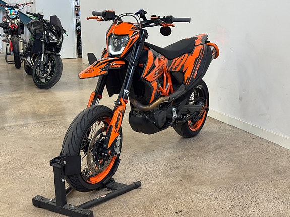 KTM 690 SMC R | Wings | Quickshift | Powerparts | SMF | 75hk 5 of 5
