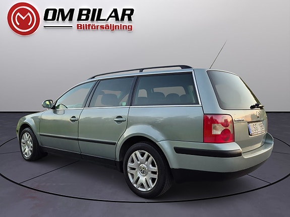 Volkswagen Passat 6 of 16