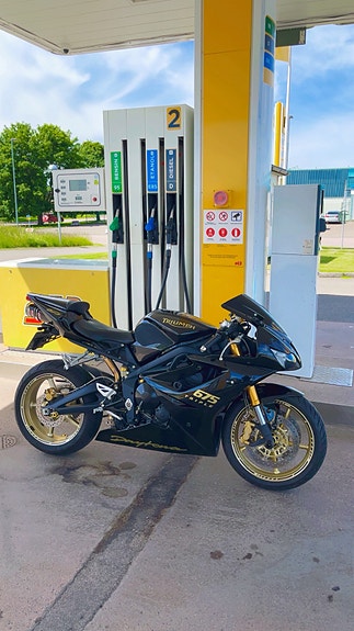 Triumph Daytona 675 Special Edition 2 of 3