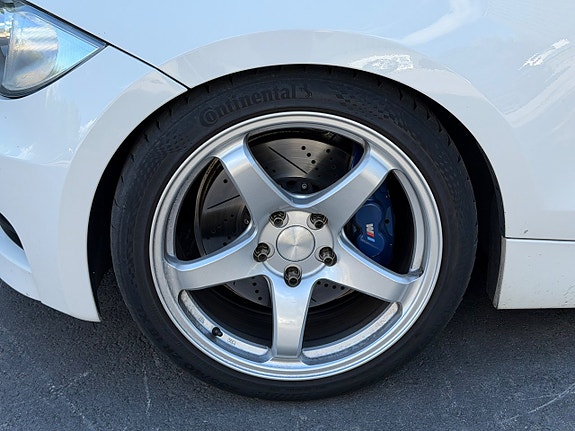 BMW 135i 9 of 10