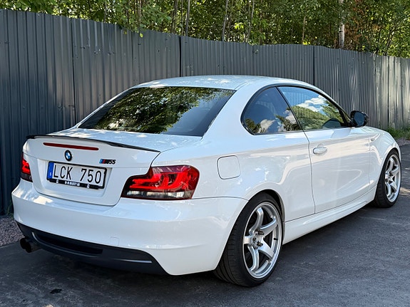 BMW 135i 6 of 10