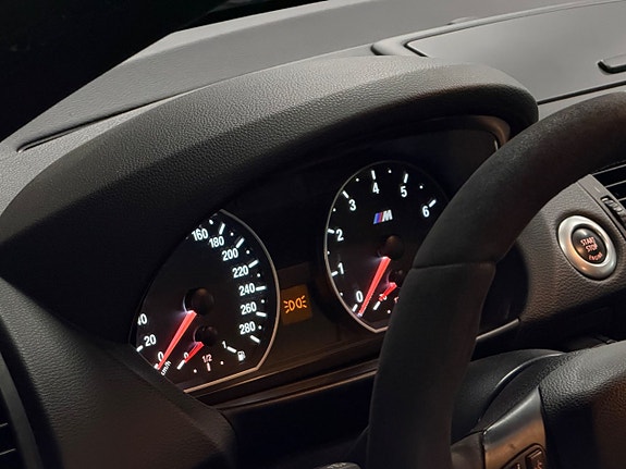 BMW 135i 12 of 13