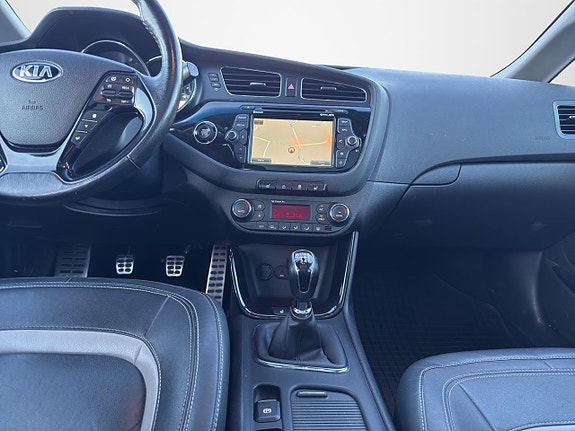 Kia Ceed 21 of 30