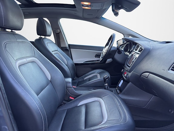 Kia Ceed 16 of 30