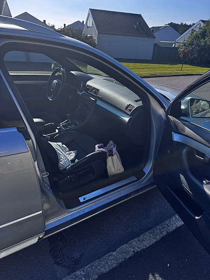 Audi A4 10 of 17