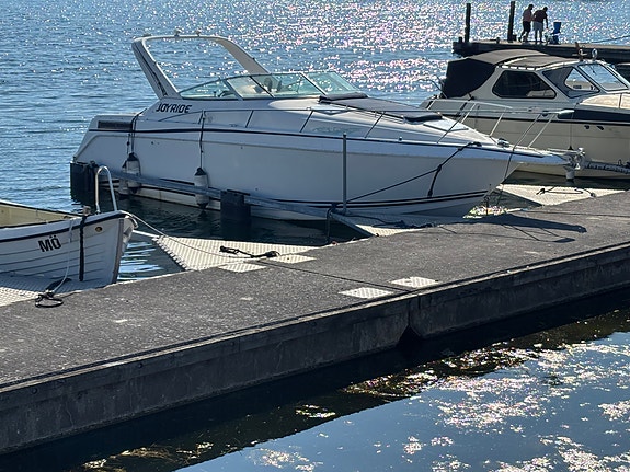 Baja Yacht 30 fots  2000 årsmodell 2 of 5