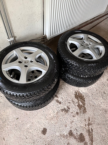Renault Clio 9 of 9