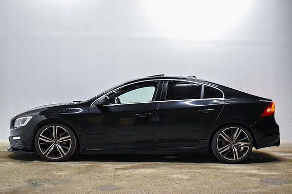Volvo S60 5 of 5