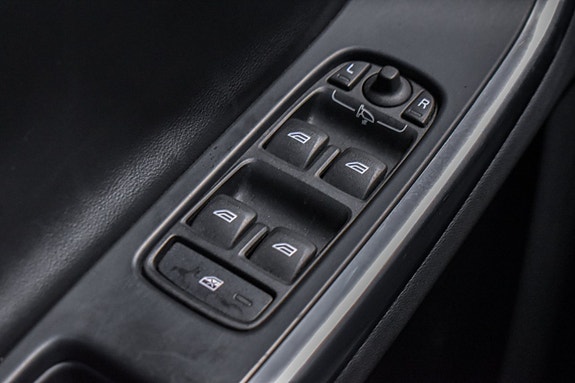 Volvo S60 24 of 28