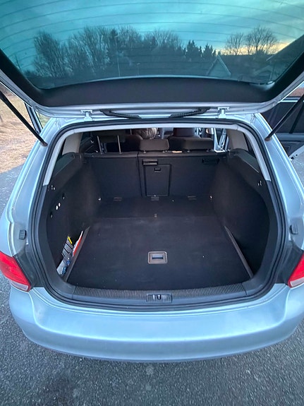 Volkswagen Golf VI 6 of 10