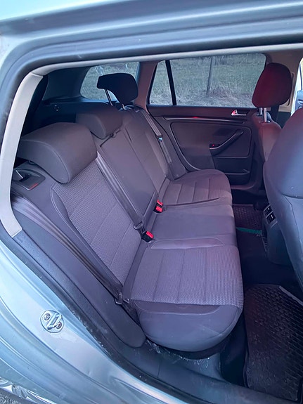 Volkswagen Golf VI 5 of 5