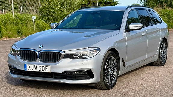 BMW 520d 3 of 5