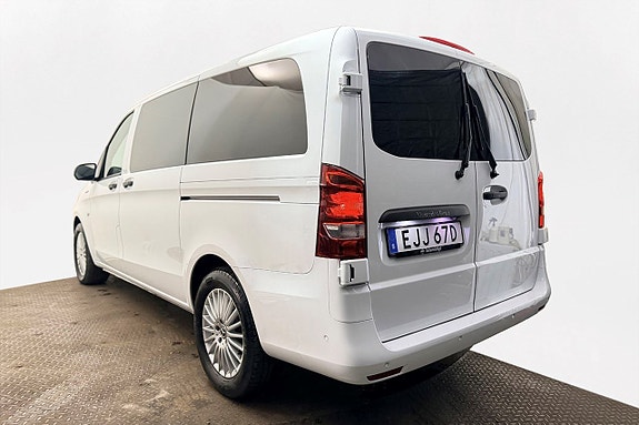 Mercedes-Benz eVito Tourer 10 of 29