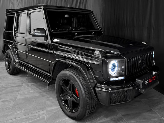 Mercedes-Benz G350 d 2 of 5