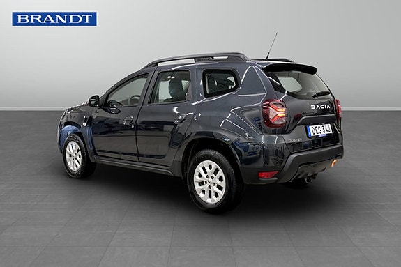 Dacia Duster 2 of 5